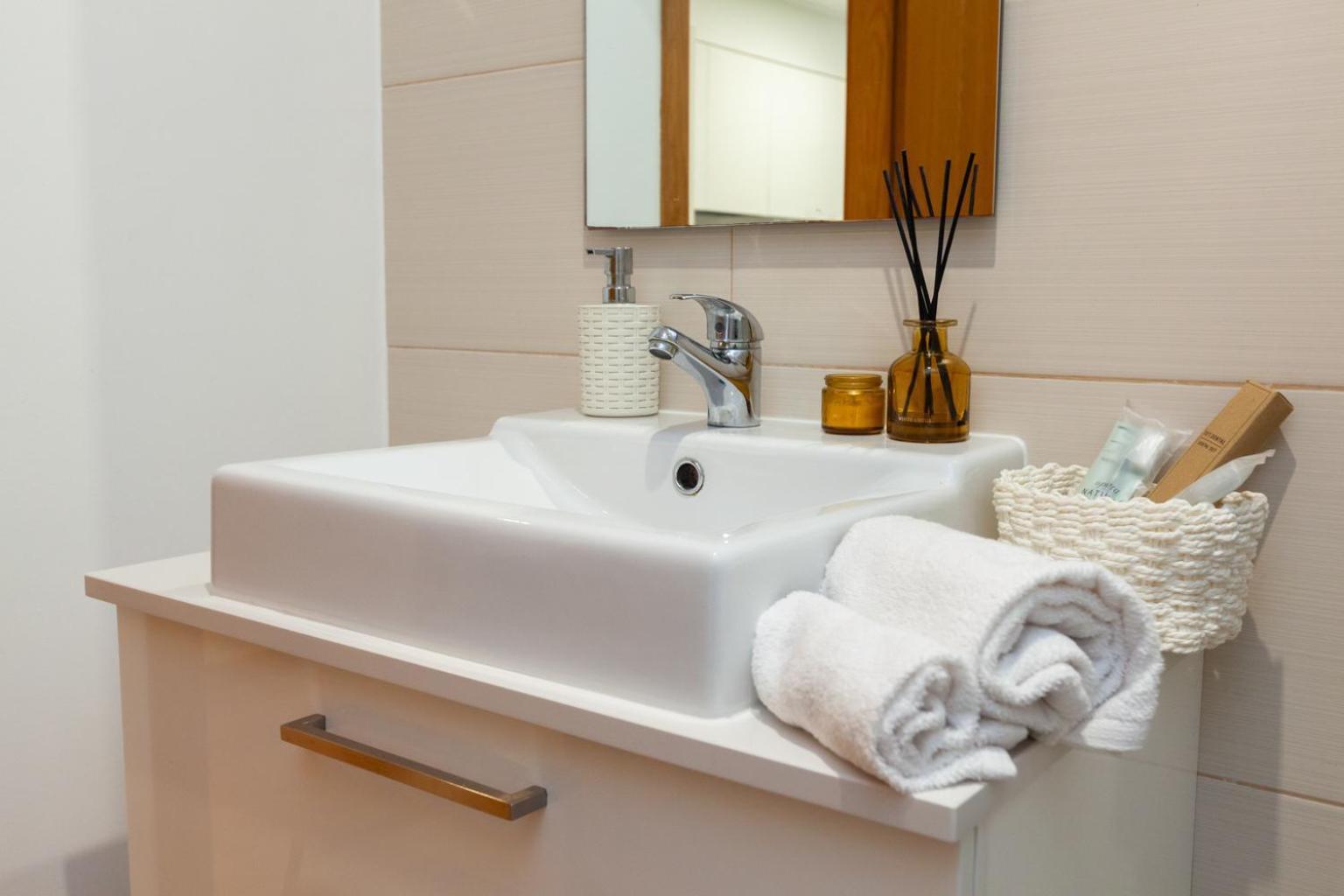 Apartamento Lisboa Sete Rios Bagian luar foto